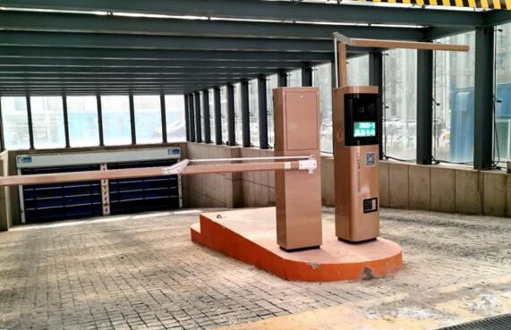 现场安装图-折杆