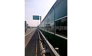 济南立交桥声屏障护栏案例