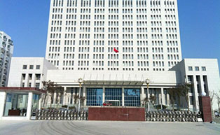 汶上国防大厦伸缩门工程案例