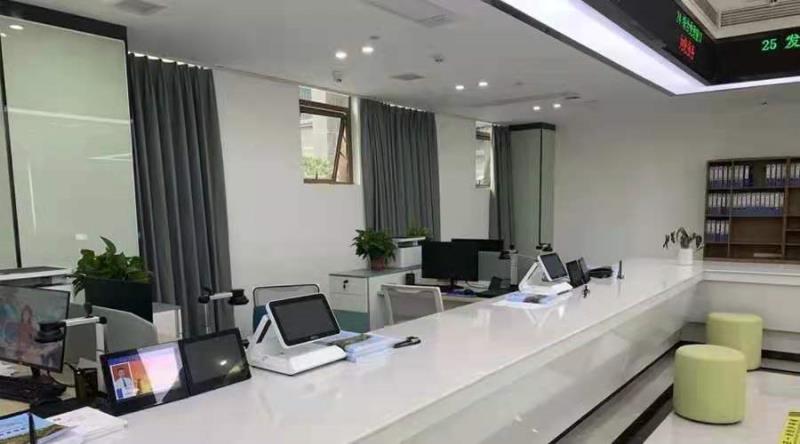 访客机相关施工案例 - 中出网-智能出入口与停车充电门户