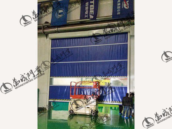 沈阳特变电工大型快速堆积门案例 - 中出网-智能出入口与停车充电门户