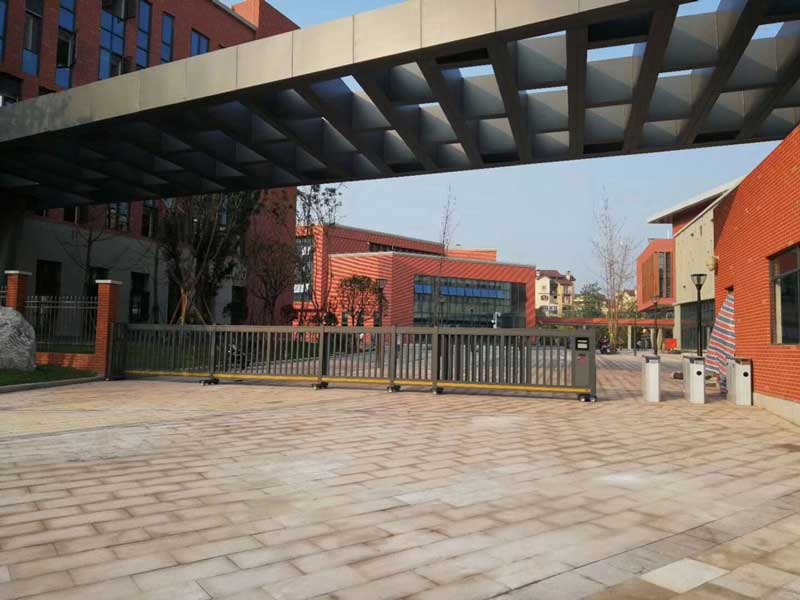 重庆市竹林中学校 - 中出网-智能出入口门户