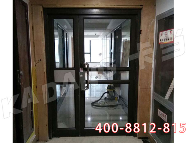 上海耀江花园肯德基门案例 - 中出网-智能出入口与停车充电门户