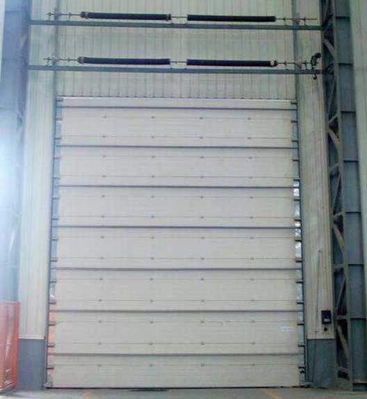 工业垂直提升门