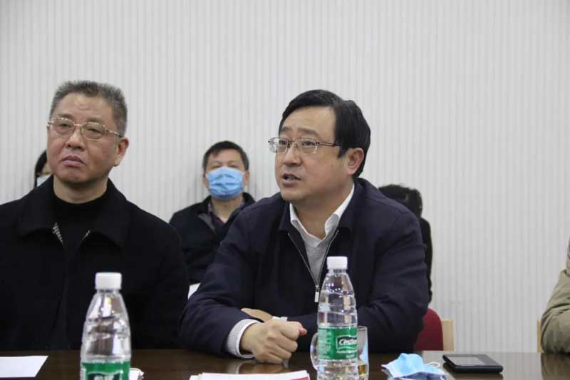 南昌市工信局局长何琦提出帮扶方案