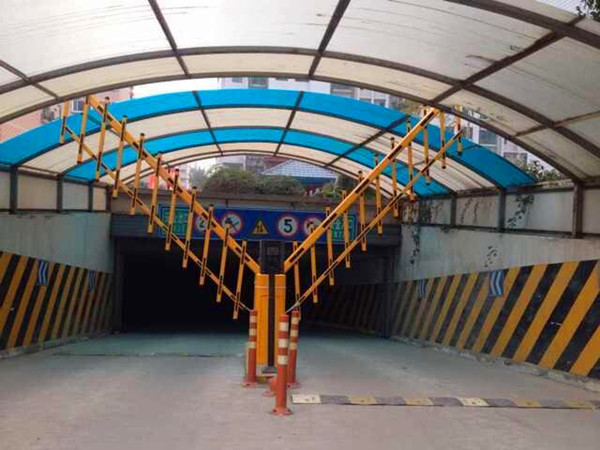 九江温泉镇两进两出停车场系统案例 - 中出网-智能出入口与停车充电门户