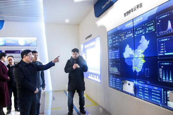 南航党委领导一行了解百胜无人值守型停车场解决方案及市场应用情况