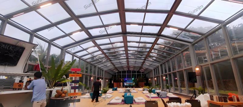 五星级酒店沙滩移动阳光房