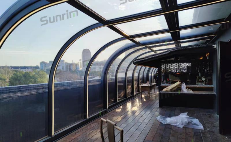 山塘街景区露台移动阳光房