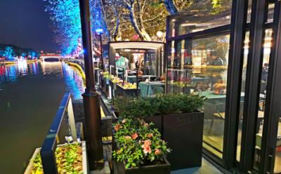 景区步行街餐厅移动阳光房