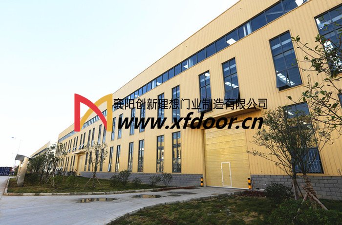 襄阳金鹰轨道车辆有限公司垂直提升门案例