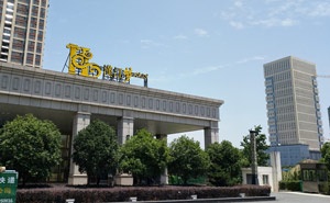 襄阳汉江梦小区道闸案例