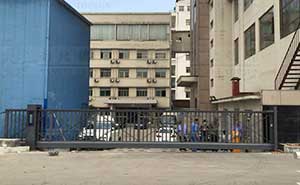 太原市总工会案例无轨悬浮门案例 - 中出网-智能出入口与停车充电门户