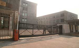 浙江光源玩具有限公司智能无轨悬浮门工程案例 - 中出网-智能出入口与停车充电门户