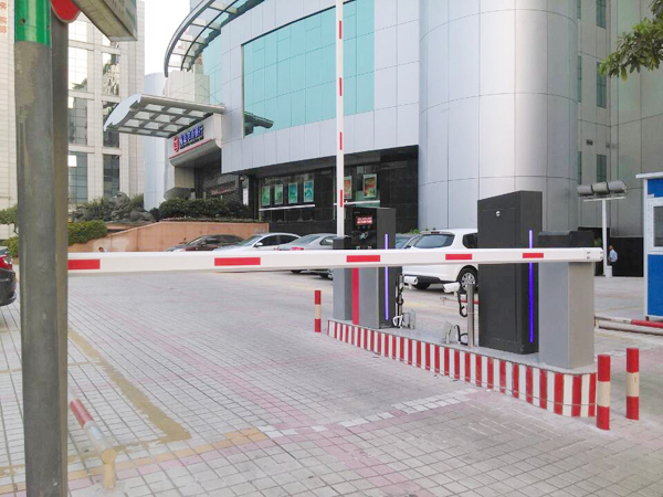 佛山南海农商银行停车场系统工程案例 - 中出网-智能出入口与停车充电门户