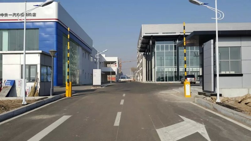 呼和浩特市一汽丰田4S店道闸案例