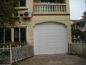 车库门