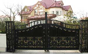 帝堡城别墅开门机案例