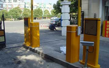 中距离停车场管理系统