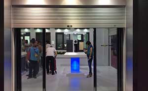 广州展会长富参展自动门案例