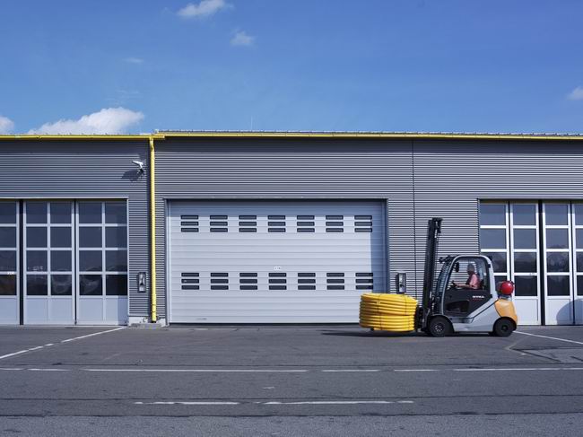 硬质金属快速门