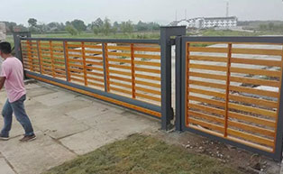 江苏无锡悬浮门工程案例