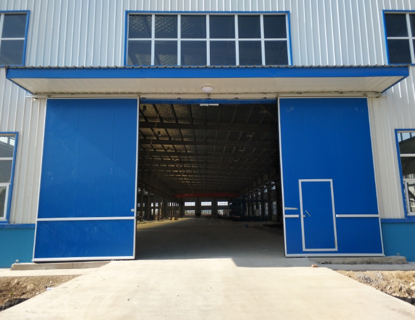 河南四建股份公司工业双开推拉门案例 - 中出网-智能出入口与停车充电门户