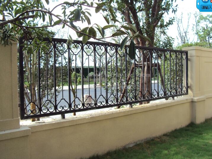 康都集团护栏案例 - 中出网-智能出入口与停车充电门户