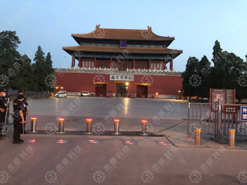 北京故宫博物馆升降柱项目