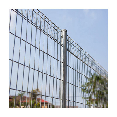 汕尾厂区围墙隔离栅 厂家定做车间护栏网 惠州顶部三角形护栏价格