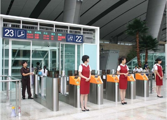 京津城际高铁通道闸案例 - 中出网-智能出入口与停车充电门户