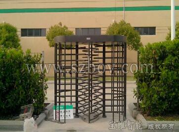 江苏丹森科技-双门旋转闸通道闸案例 - 中出网-智能出入口与停车充电门户