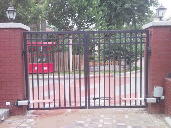 北京温哥华森林平开门机案例 - 中出网-智能出入口与停车充电门户