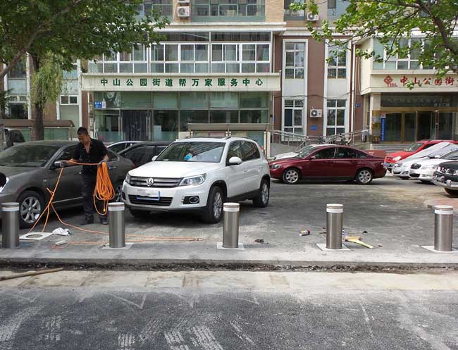 大连中山公园街道路柱案例 - 中出网-智能出入口门户
