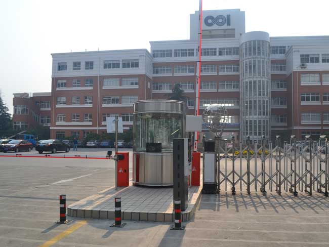 上海电力学院道闸案例 - 中出网-智能出入口与停车充电门户