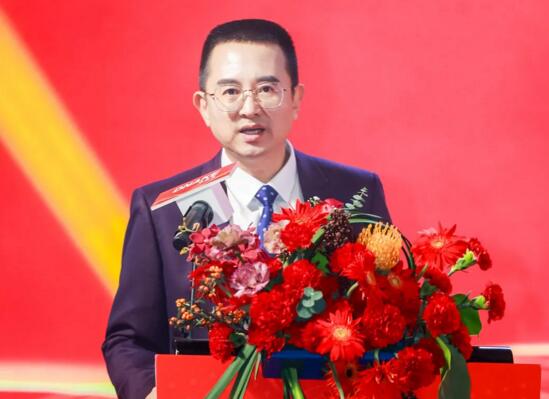 狄耐克董事长、总经理 缪国栋