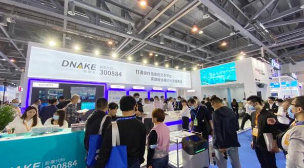 如火如荼的展会现场