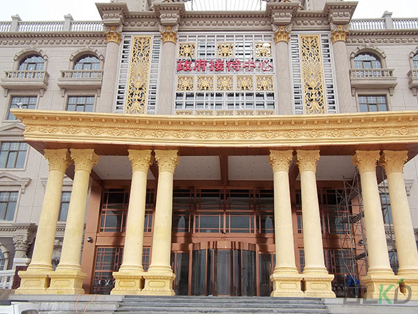 张家口塞北假日酒店旋转门工程案例 - 中出网-智能出入口与停车充电门户