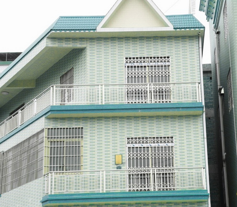 南海里水镇一处私人别墅拉闸门工程案例 - 中出网-智能出入口与停车充电门户