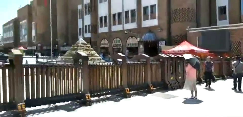 金碧辉煌工程案例 - 中出网-智能出入口与停车充电门户