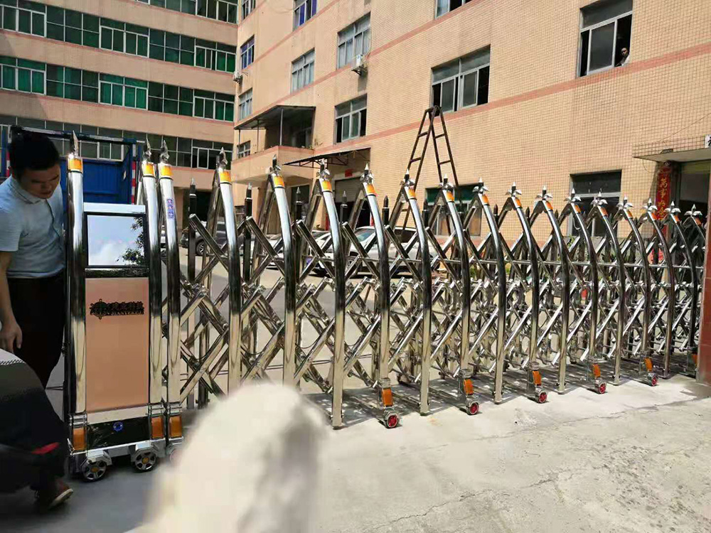 奔腾工程案例 - 中出网-智能出入口与停车充电门户