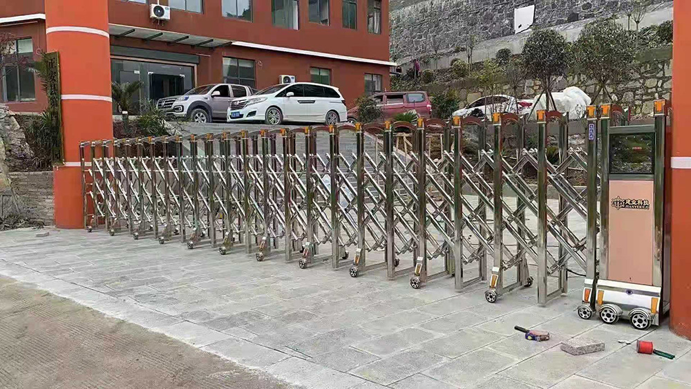 步步高系列案例 - 中出网-智能出入口与停车充电门户