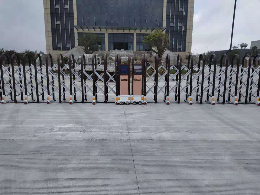 精典系列工程案例 - 中出网-智能出入口与停车充电门户