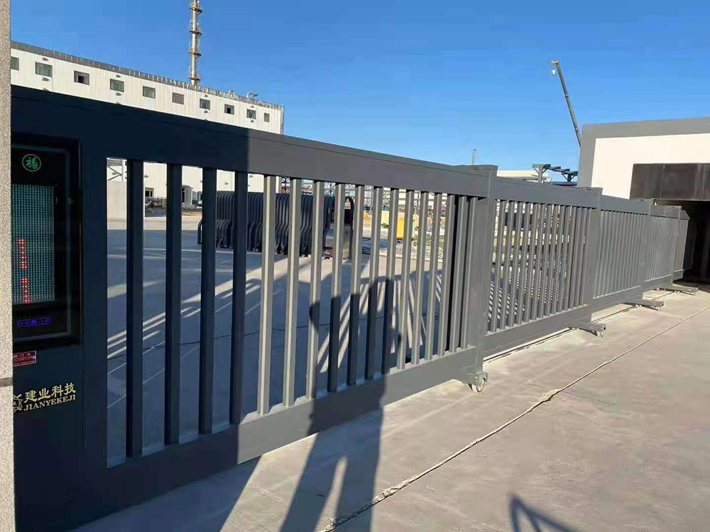 段滑门系列工程案例 - 中出网-智能出入口与停车充电门户