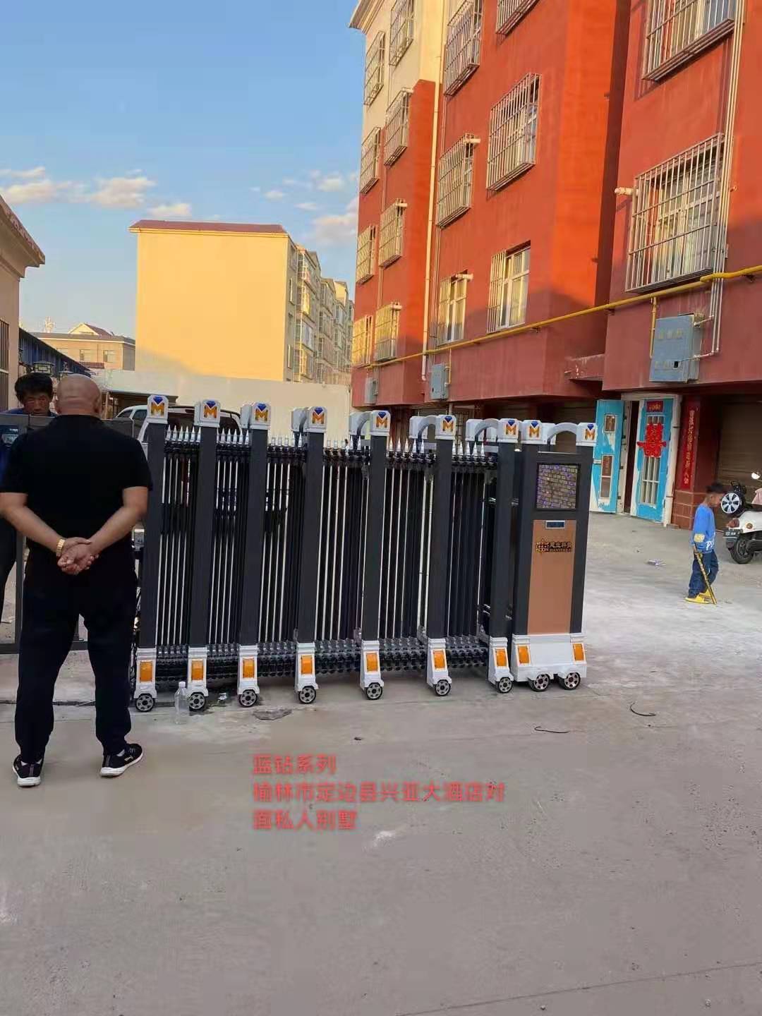 蓝钻系列工程案例 - 中出网-智能出入口门户