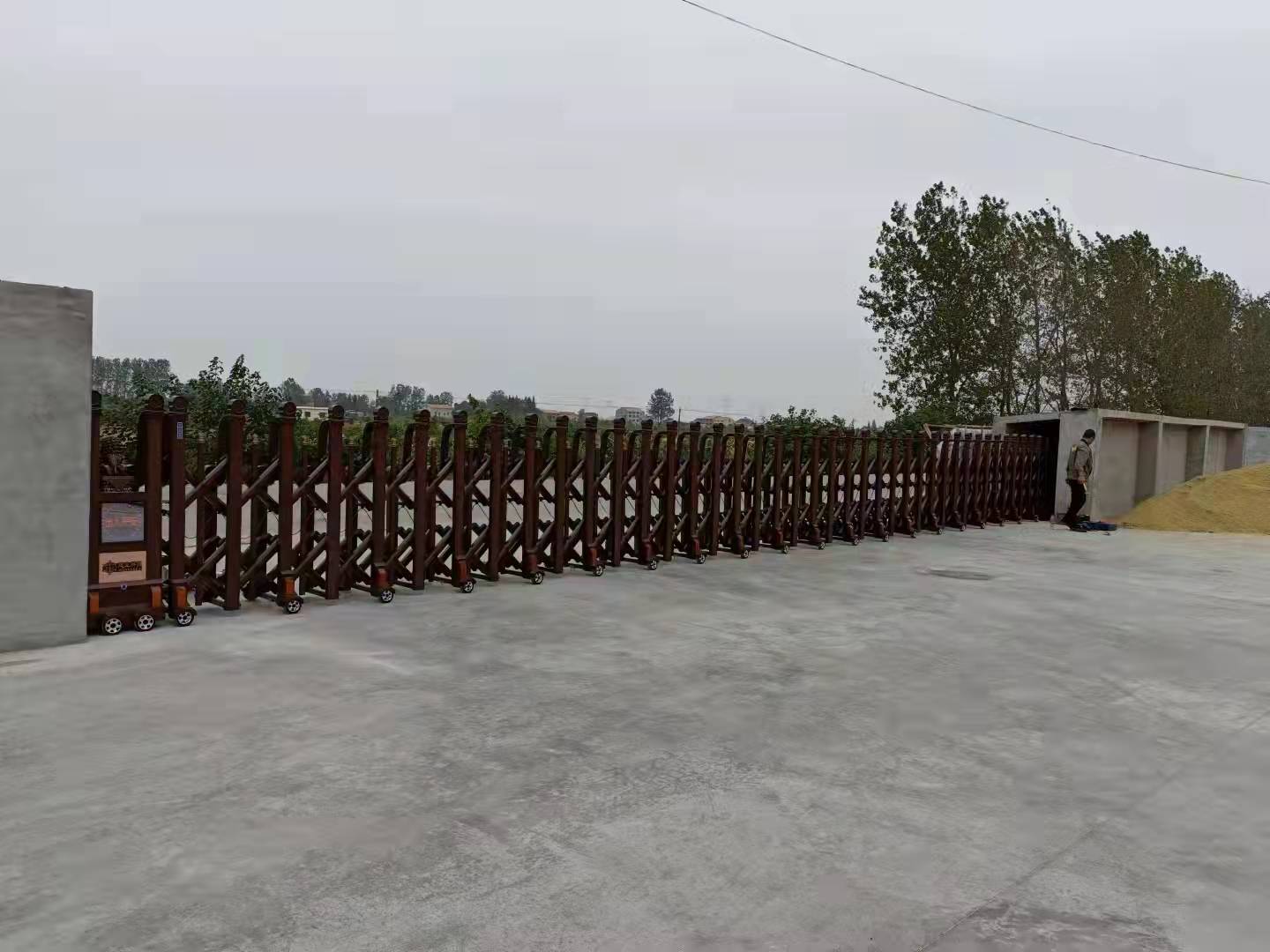 招财进宝工程案例 - 中出网-智能出入口门户