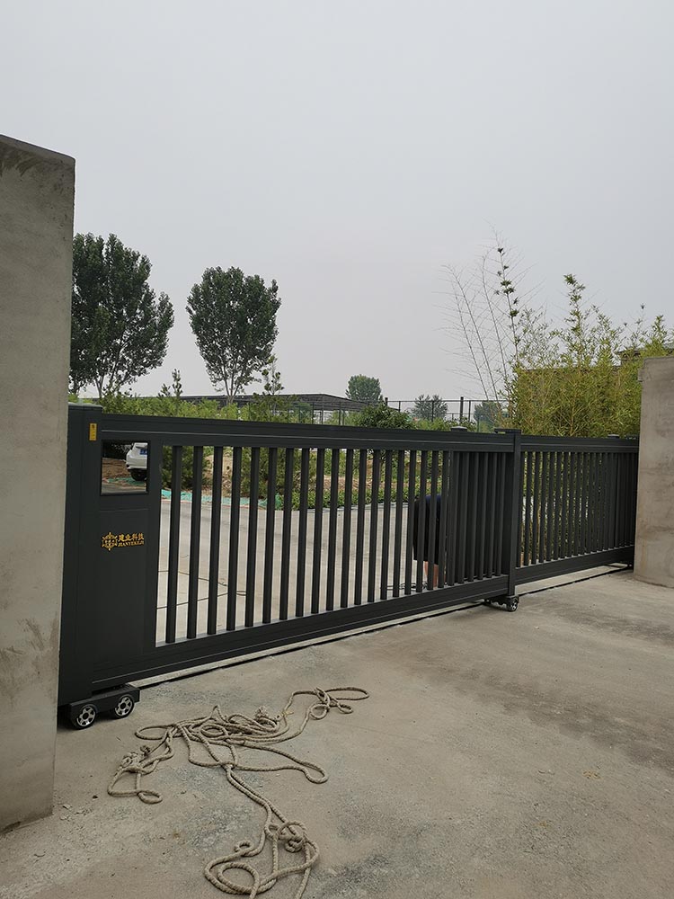 段滑门系列案例 - 中出网-智能出入口与停车充电门户