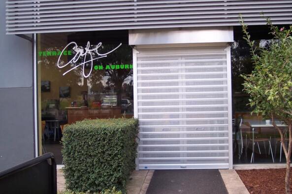 77单多孔帘片卷帘门