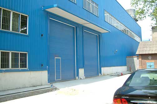 湘潭涟钢工业提升门案例 - 中出网-智能出入口与停车充电门户