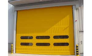 车间门口堆积门